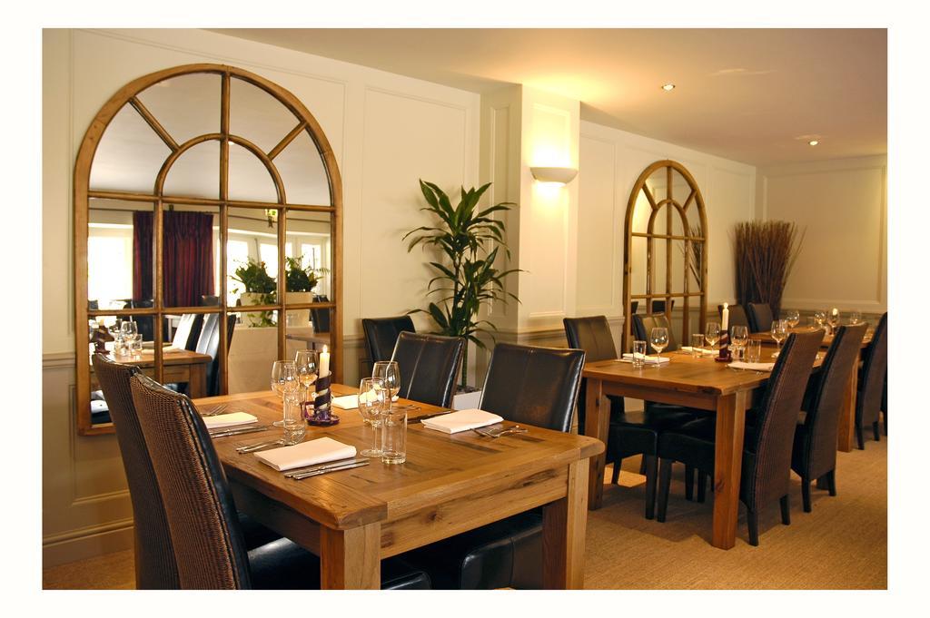 The Kings Arms Hotel Stowel Exterior photo